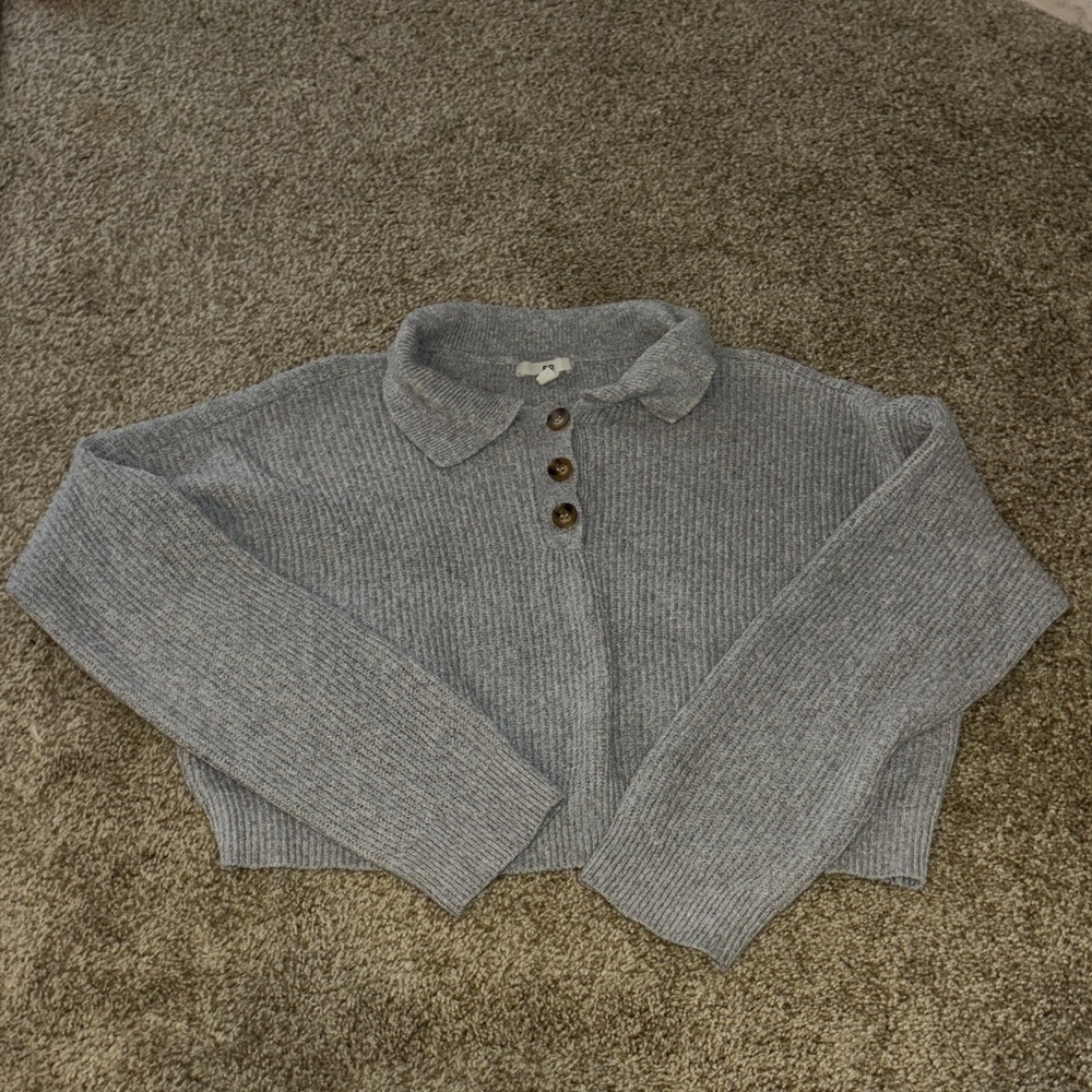 BP Gray Collared Cropped Sweater with Brown Button Accents